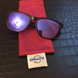 UNISEX OAKLEY FROGSKIN REFLECTIVE SUNGLASSES